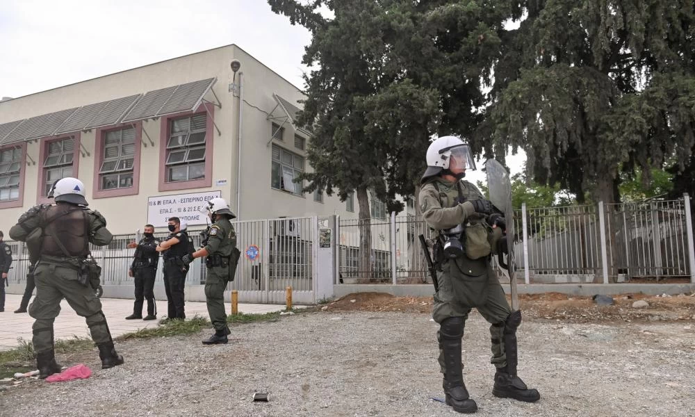 ΕΠΑΛ Ευόσμου: Αναβλήθηκε η δίκη για τους τρεις συλληφθέντες